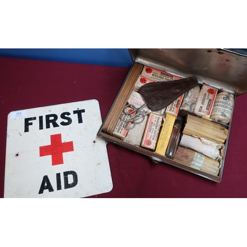 152 - Alloy First Aid post sign and a early to mid 20th C paragon First Aid japped metal tin cased kit (2)