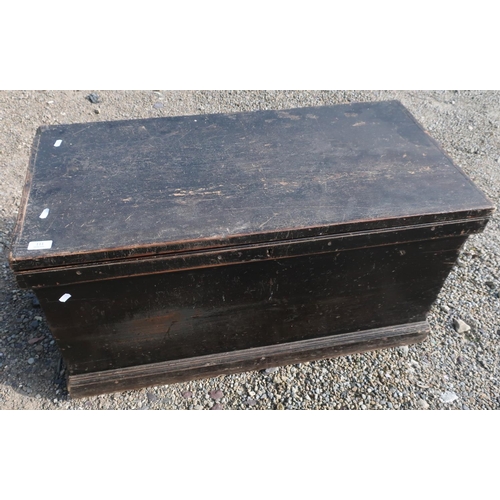 111 - Victorian stained pine tool chest with hinged lift up top and twin carrying handles (90cm x 46cm x 4... 