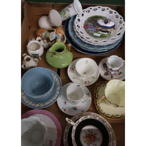 137 - Various decorative ceramics including cabinet cups and saucers, studio-ware vases etc in two boxes