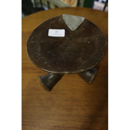 47 - Ethiopian Jimma stool (height 15cm)