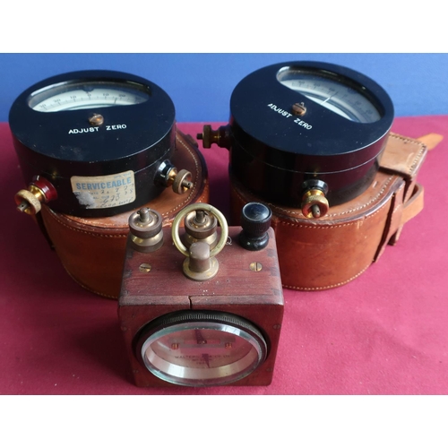 34 - Two leather cased galvo meters and a wooden cased Walters E.M. Co Ltd 1978 Q terminal dated 1940 (3)