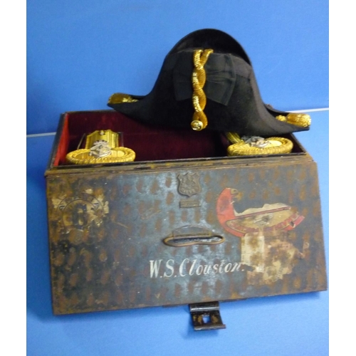 1 - Cased senior Naval officers bicorn hat and epaulettes in fitted and lined japped metal case with pla... 