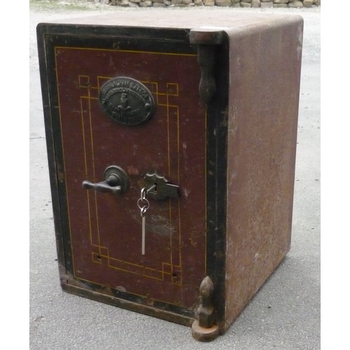 520 - Small Victorian safe complete with key, by Birmingham Safe Co. (35cm x 49cm x 51cm)