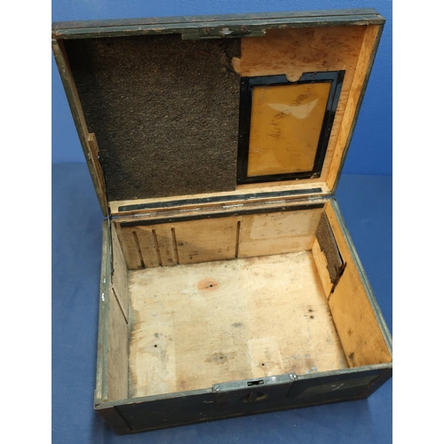 66 - German WWII military instrument box marked GEW7.5KGLAT.KAST37P with part fitted interior, metal moun... 