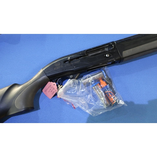 637 - Beretta A391 Xtrema 2 12 bore semi auto shotgun with multi choke  26 inch barrel,  14 1/4 inch pisto... 