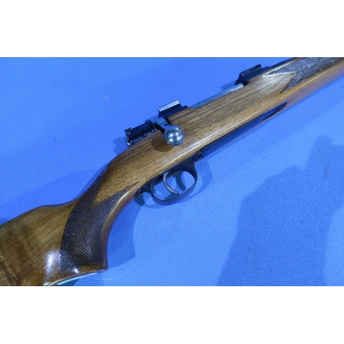 618 - .243 Sedgemoor bolt action rifle, serial no. 8706 (section one certificate required)