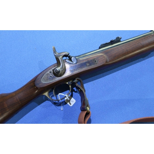 643 - Parker-Hale .577 muzzle loading black powder percussion cap rifle, serial no. 41695 (section 1 certi... 