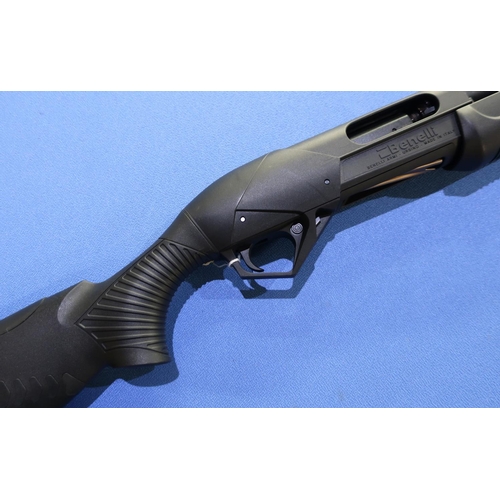 647 - Benelli Super Nova 12 bore pump action shotgun with 25 inch barrel, serial no. Z712928B (shotgun cer... 