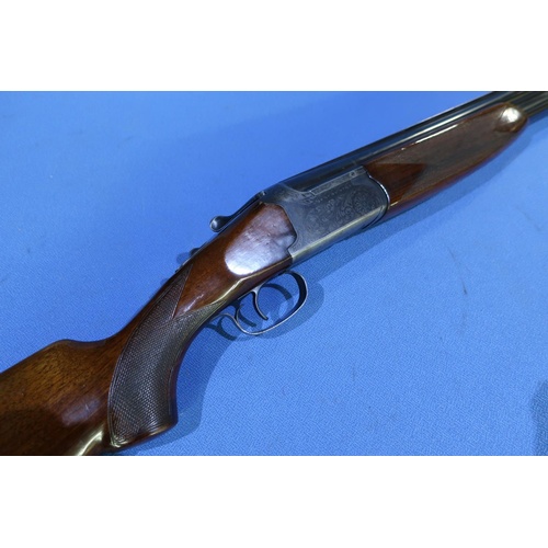 664 - Lanber 12 bore over and under single trigger ejector shotgun with 26 inch barrels, serial no. LG9692... 