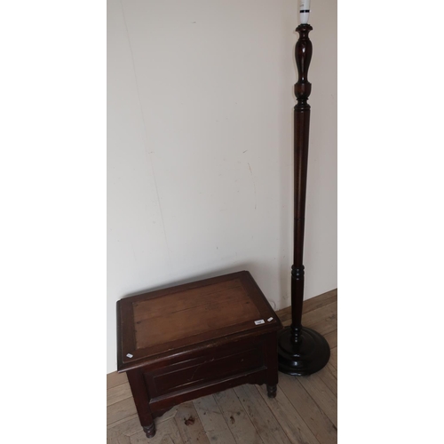 149 - Mahogany standard lamp and a late Victorian mahogany commode stool with lift up top (2)