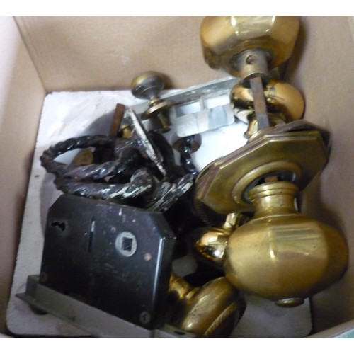 30 - Box containing a collection of brass indoor handles, set of drawer handles and a lock