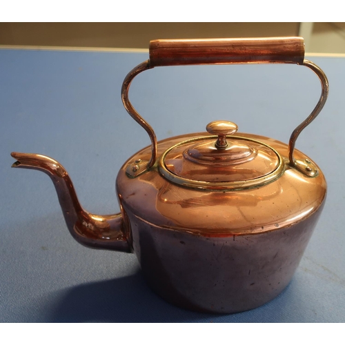 32 - 19th C oval bodied copper and brass kettle (height 26cm)