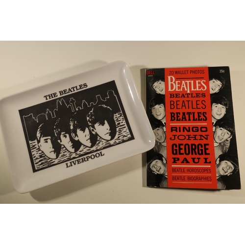 143 - Selection of The Beatles colour cards, Dell Beatles wallet, photoset and a The Beatles melamine pin ... 