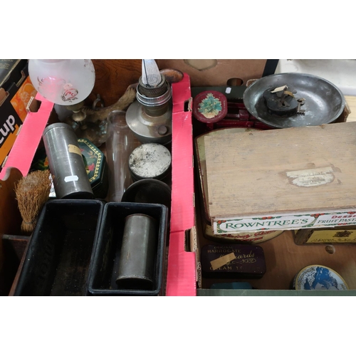 204 - Collection of vintage kitchenalia including Turog loaf tins, two cornflour measures, pastry cutters ... 