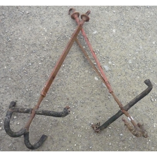 15 - Adjustable horse/harness tack hooks