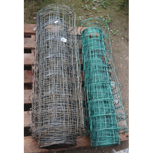 277 - Two rolls of pig wire