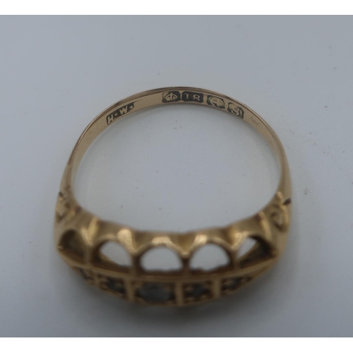 52 - Victorian 18ct gold 5 stone set dress ring