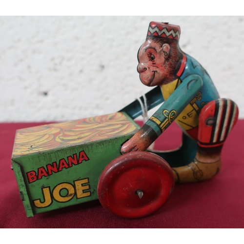6 - Banana Joe clockwork tin plate toy, English made (18cm)