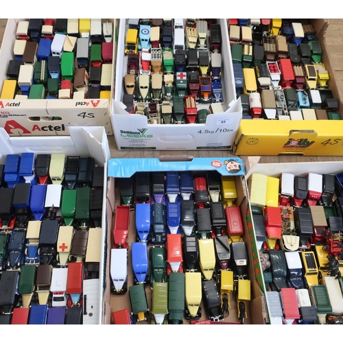 45 - Collection of Lledo advertising and other unboxed  vehicles in five boxes