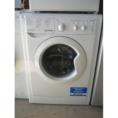 87 - Indesit washer