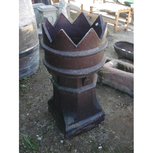 94 - Quality chimney pot (queen)