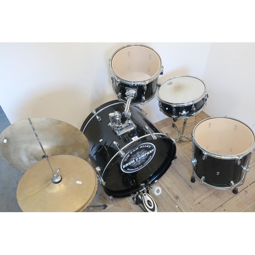 370 - Tin Pan Alley Drum Company drum kit, base drum, high hat and snare, etc