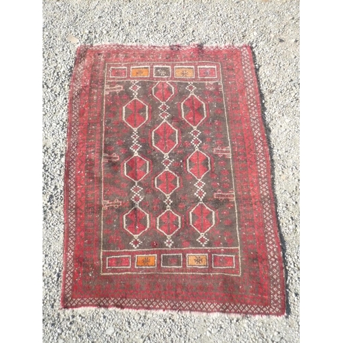 377 - Traditional red ground Indo Persian pattern rug with central field and geometric border (145cm x 96c... 