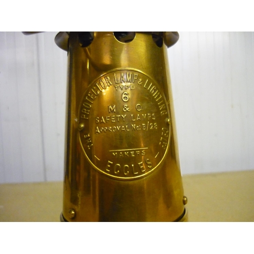 34 - Protector Type 6 brass miners lamp (23cm)