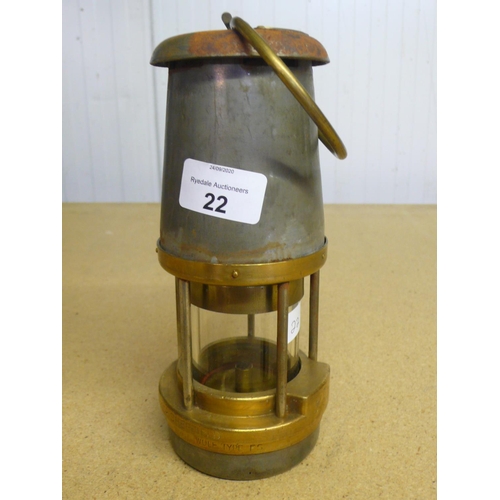 22 - Wolf Type FS brass and steel miners lamp No. 367A (20cm)