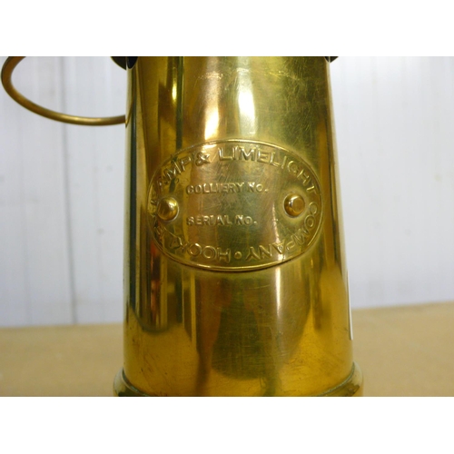 46 - Hockley Lamp & Limelight Co. brass miner's lamp (21.5cm)