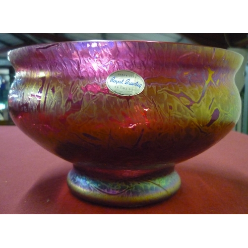 32 - Royal Brierley red Art Glass pedestal bowl, (20cm diam)
