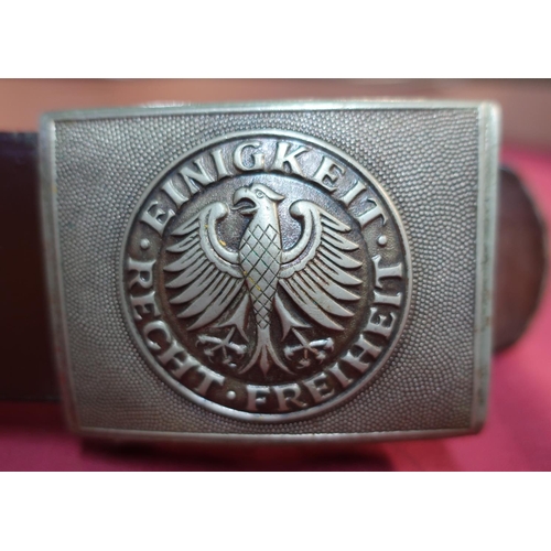 94 - Good quality copy of a German WWI tan leather belt and buckle