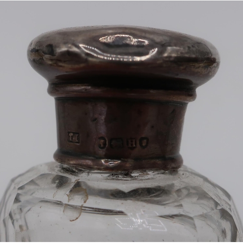 9 - Hallmarked silver ink well, Birmingham 1915, a silver capstan ink well with inlaid tortoiseshell lid... 