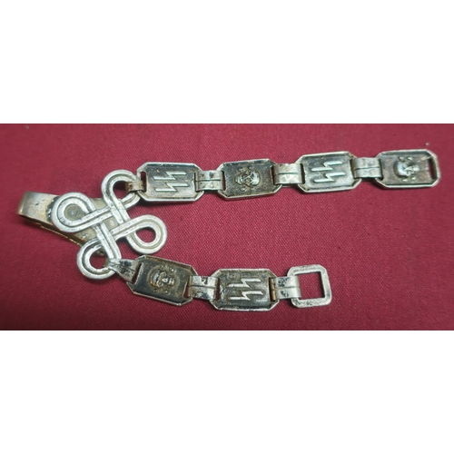 112 - Rare WWII period German SS dress dagger hanger, silver plated with SS runes and skull leaders sectio... 