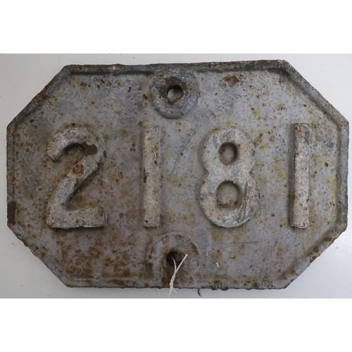 24 - Cast iron GER bridge plate, 2181 (31cm x 21cm)