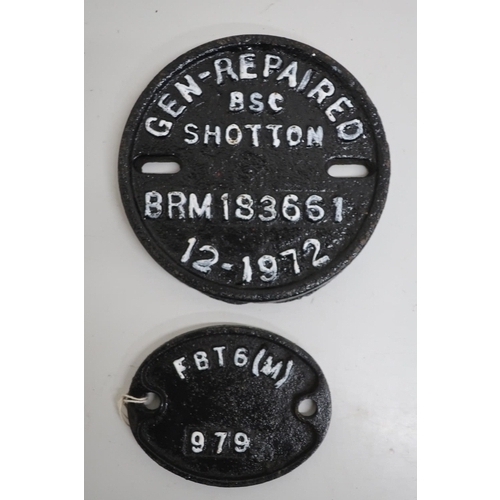 126 - Two cast iron wagon plates, Gen-Repairs BRN183661 and FBT6 (M) 979 (2)