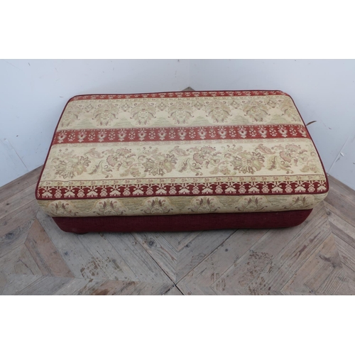 449 - Rectangular footstool in red and striped fabric on bun feet (115cm x 65cm x 35cm)