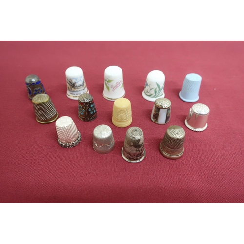 6 - Collection of thimbles incl. five silver hallmarked, three bone china, etc (14)