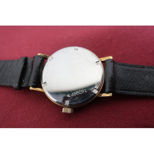 112 - Zenith mid sized wristwatch, white enamel dial Arabic numerals with rail track minutes marked Zenith... 