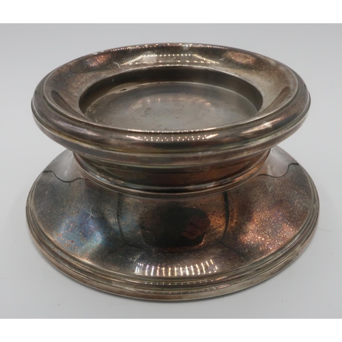 56 - Silver filled capstan shaped stand, (D12.6cm, H5cm)
