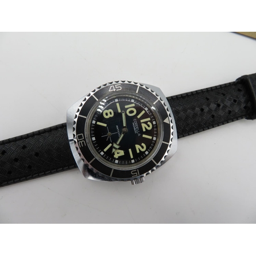 538 - Cordella Antichoc hand wound divers wristwatch. Stainless steel case with rotating bezel on rubber s... 