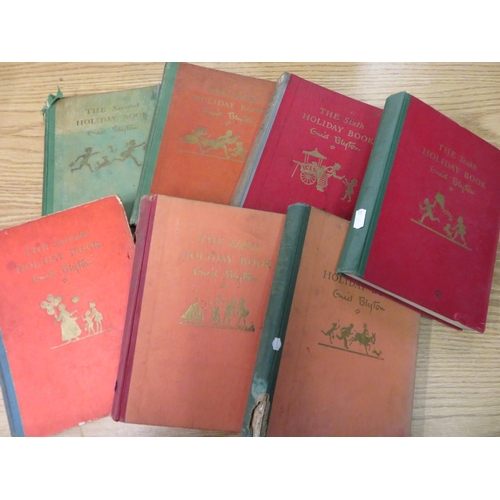 470 - Enid Blyton: The Holiday Books, 3rd, 2nd, 6-10 (7)