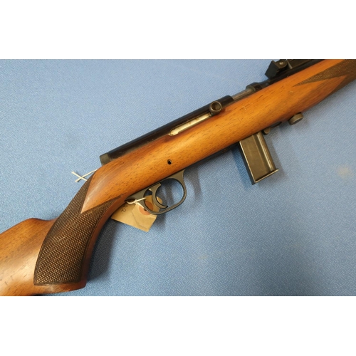 563 - Gevarm .22 semi auto rifle with 10 shot box magazine, barrel screw cut for sound moderator, serial n... 