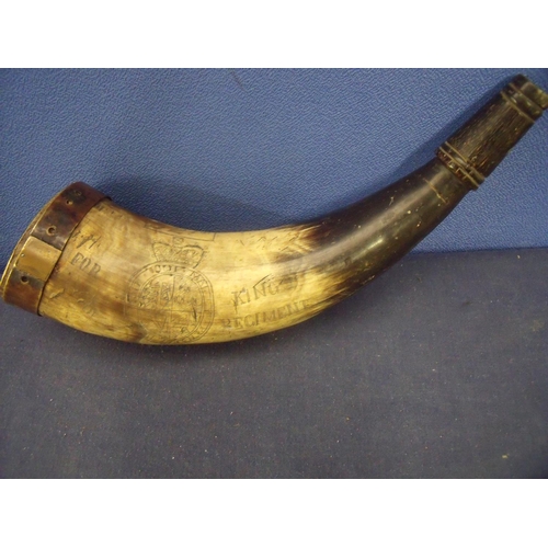 100 - Mid - late 18th C Infantryman's  powder horn inscribed '52FT for King and Regiment' surrounded by Ki... 