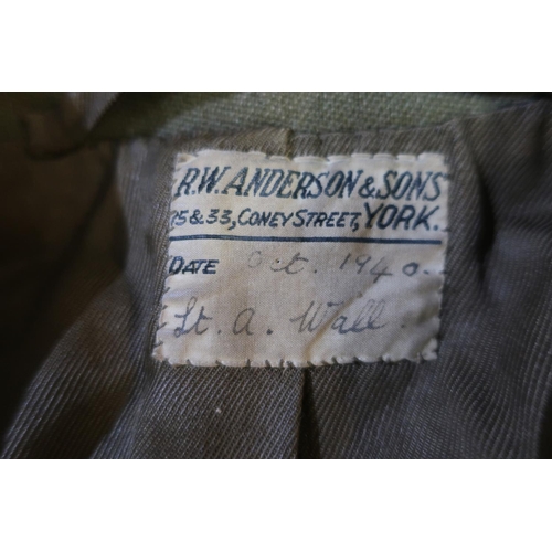 90 - WWII period lieutenant's uniform for the Kings Own Yorkshire Light Infantry, comprising of jacket wi... 