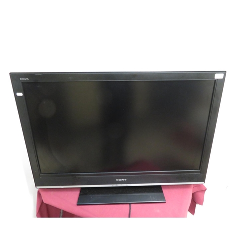 370 - Sony Bravia model KDL-40S3000 LCD television