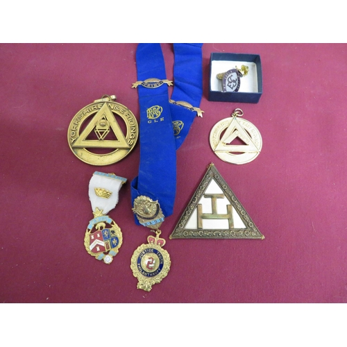 385 - Gilt metal Yorkshire and North East Ridings masonic and other regalia