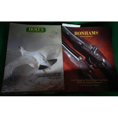 155b - Extremely large collection of various assorted gun and sporting sale catalogues for various auction ... 