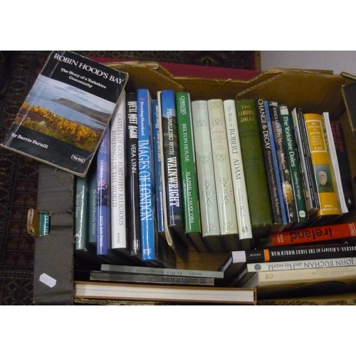 359 - Collection of mainly hardback books including Yorkshire interest, art and antiques, travel, etc