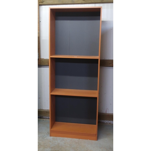 271 - A cherry finish five tier bookcase (W77cm x H201cm x D31cm) (two extra shelves to be added)